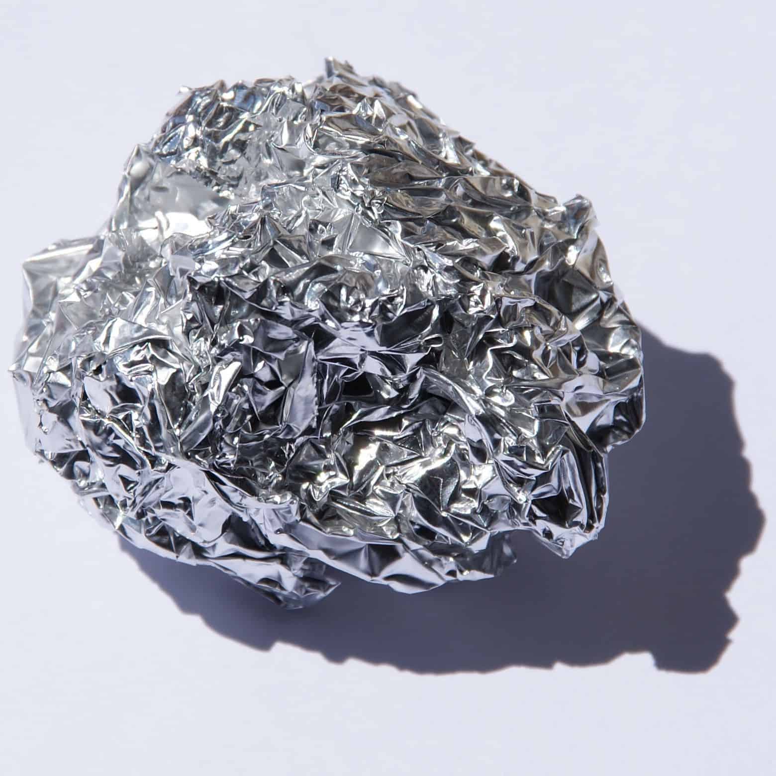 What Temperature Does Aluminum Foil Burn